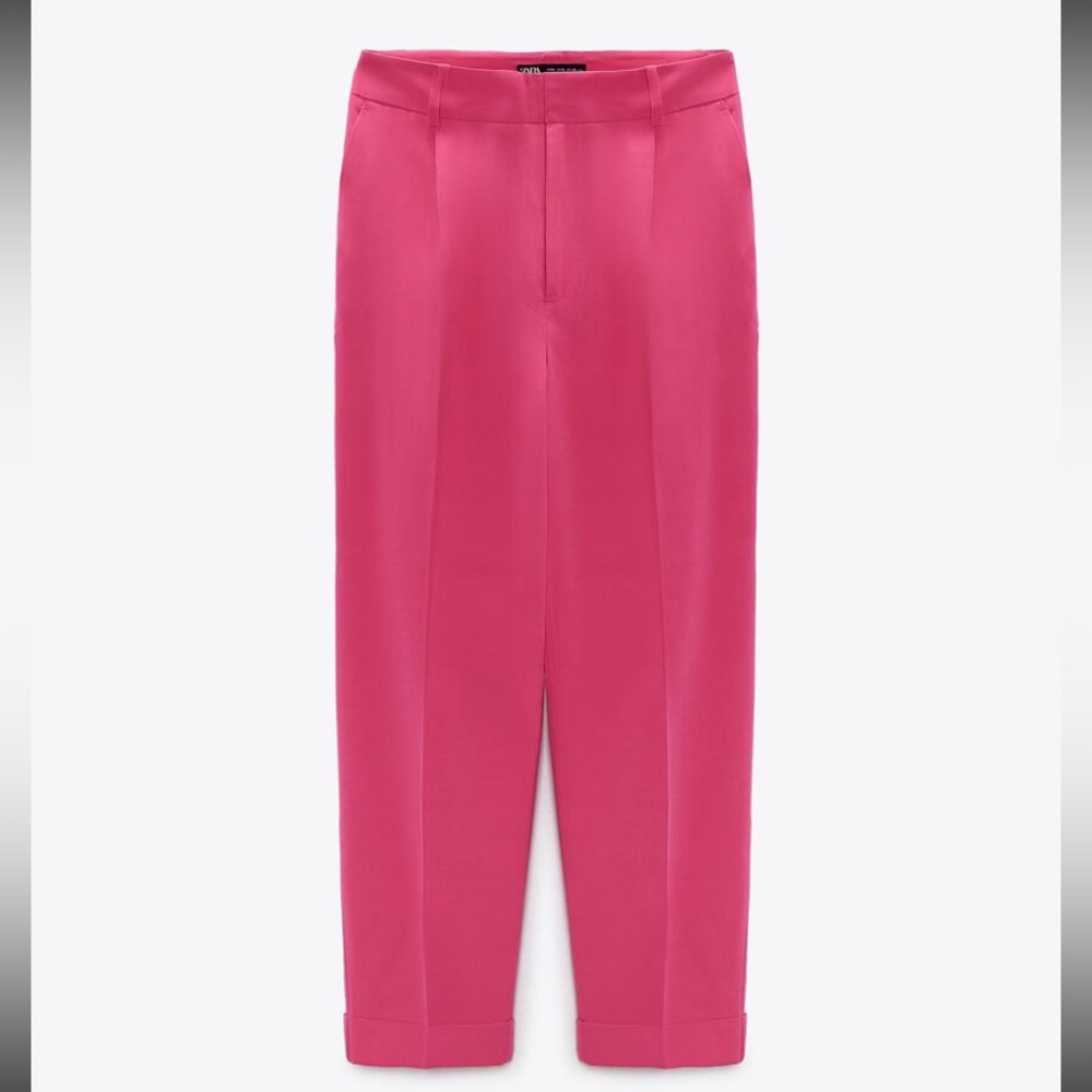 Straight pleated pants trousers in pink color